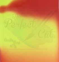 Cargar imagen en el visor de la galería, Combo de vinil adhesivo 2 Colores en hoja de 12x12 pulgadas Reactivos a Calor