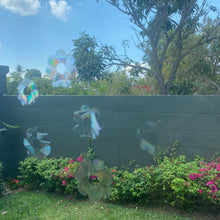Cargar imagen en el visor de la galería, Vinil para ventana Atrapa Sol efecto arcoiris