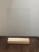Cargar imagen en el visor de la galería, Stand Acrilico y base de madera